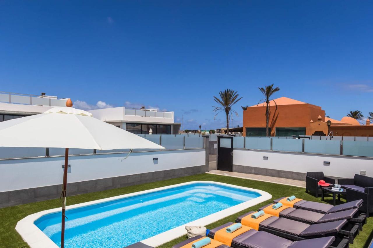 Villa Alana By Villa Plus Corralejo Exterior photo